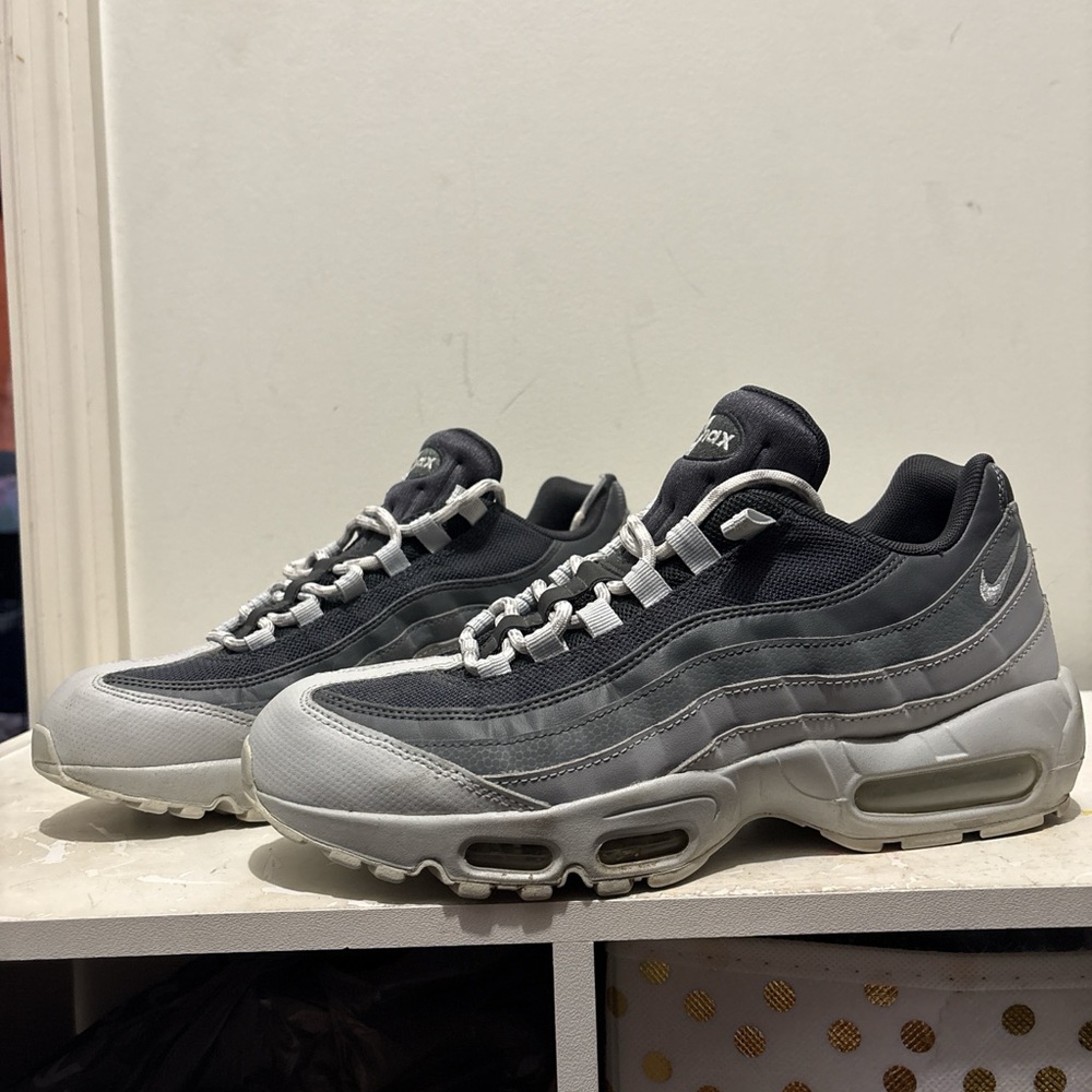 Nike Air Max 95 Black and Gray Sneakers